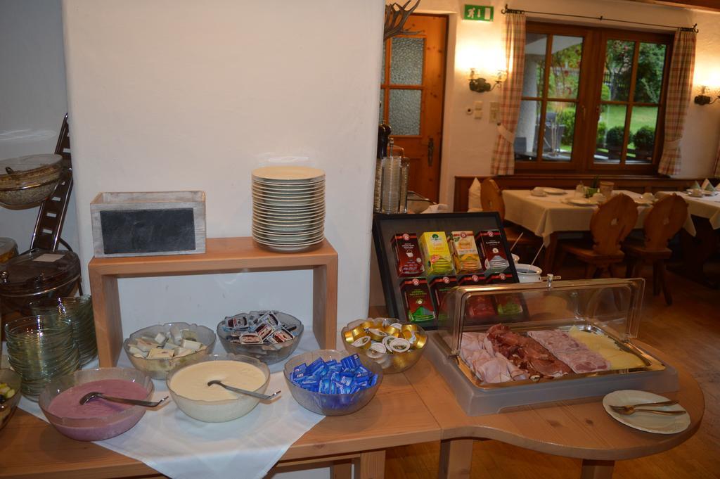 Gasthof Zum Stern Oetz Exteriör bild