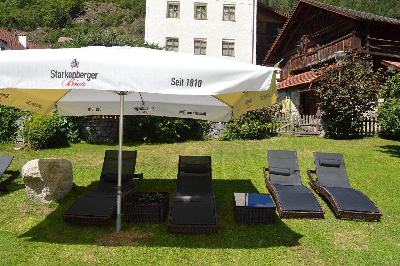 Gasthof Zum Stern Oetz Exteriör bild